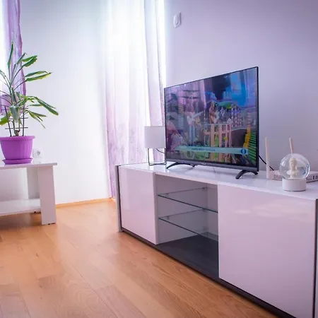 Apartman Helena *