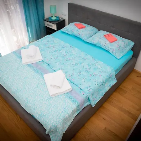 Apartman Helena *